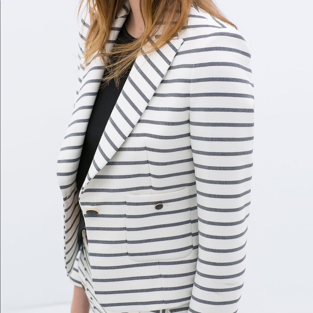 ZARA white and blue striped blazer